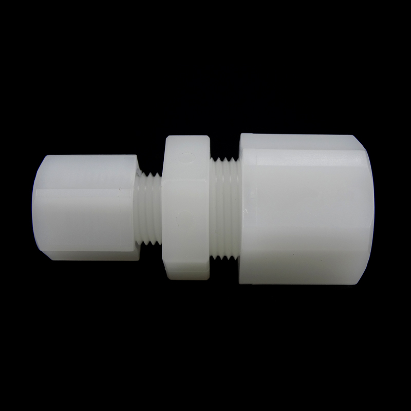 Connettori con unione riduttrice in PVDF
